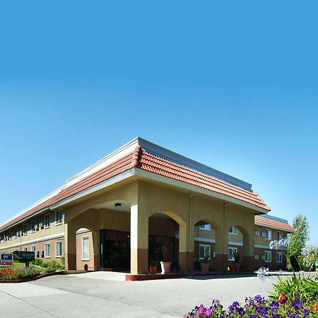 סאניוייל Quality Inn Santa Clara Convention Center מראה חיצוני תמונה