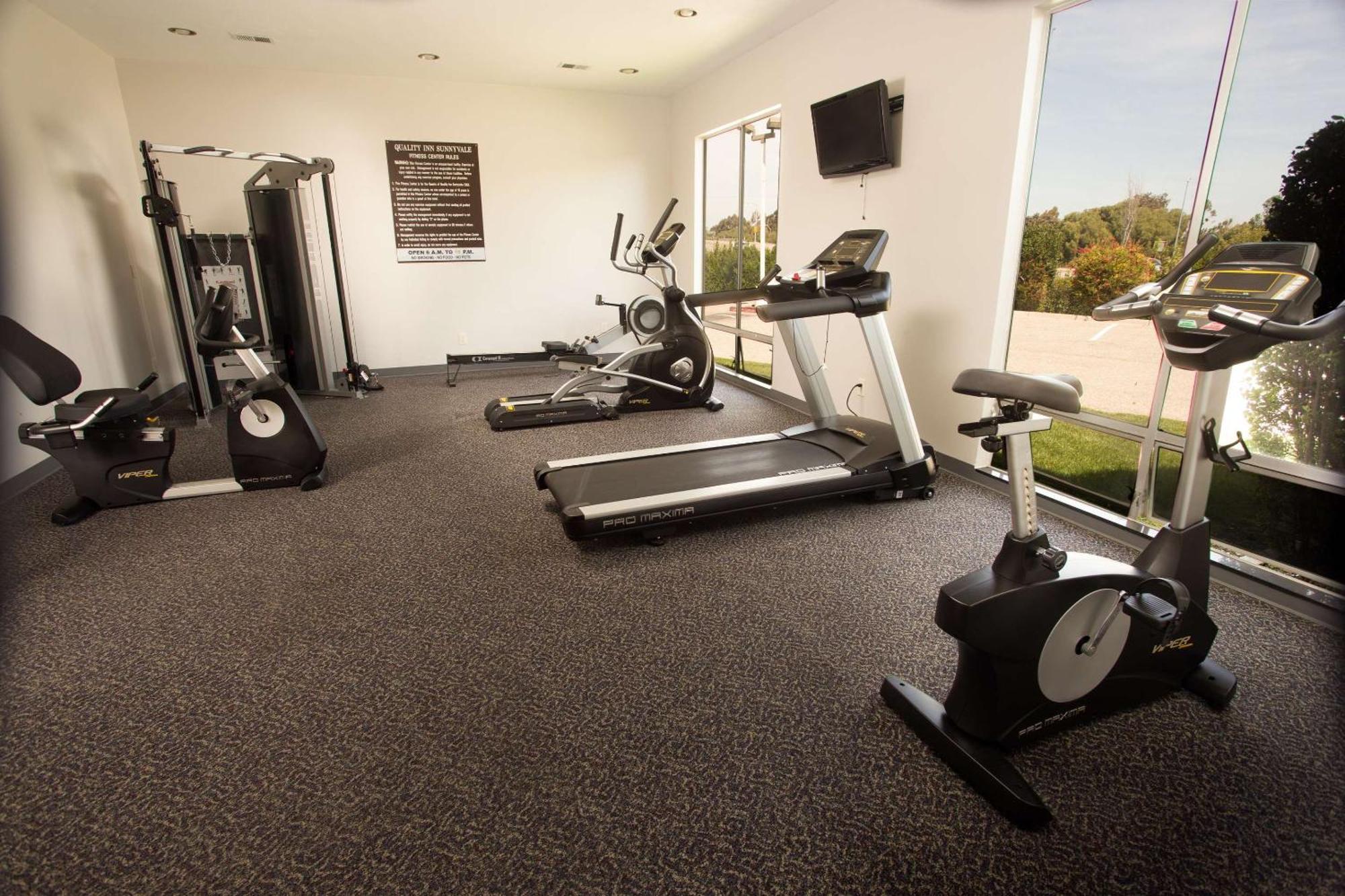 סאניוייל Quality Inn Santa Clara Convention Center מראה חיצוני תמונה