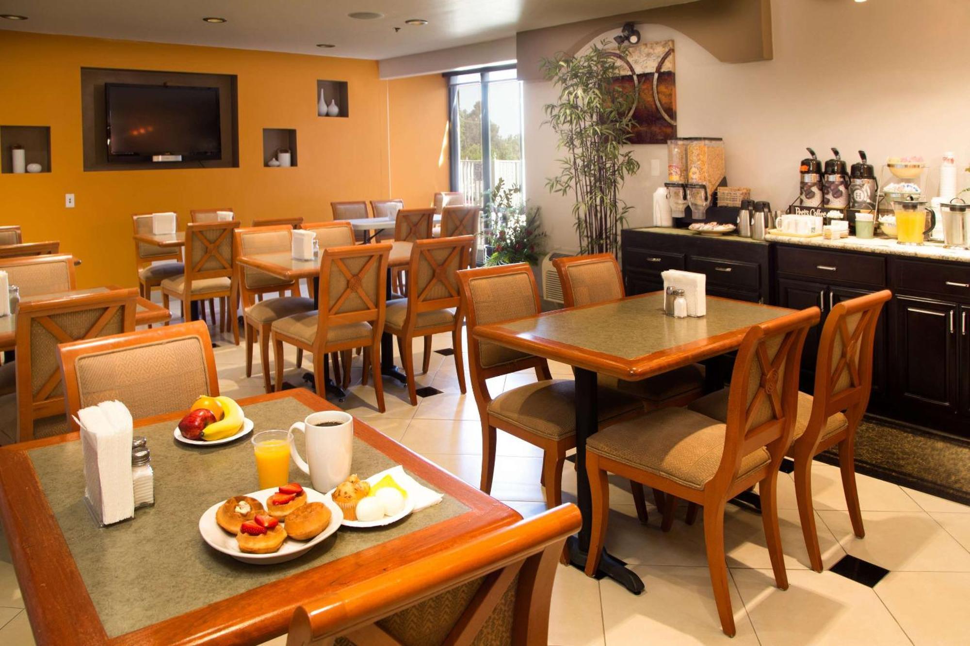סאניוייל Quality Inn Santa Clara Convention Center מראה חיצוני תמונה